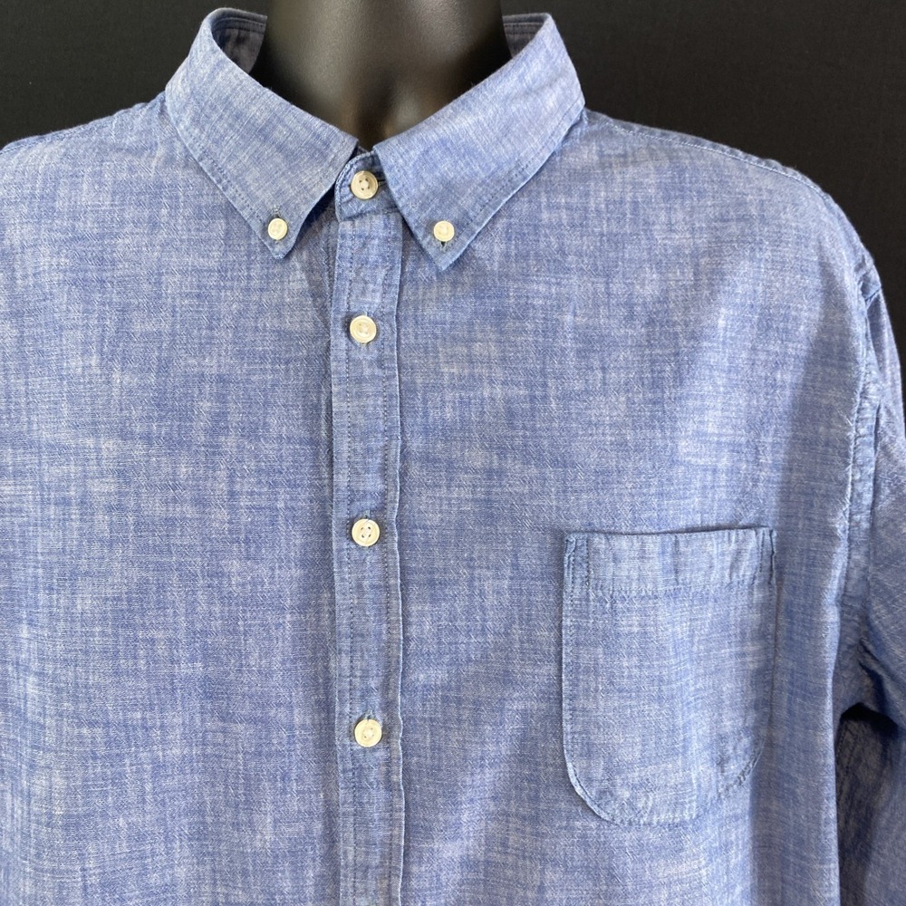 Jos. A. Bank Men Size 2XLT Tailored Fit Long Sleeve Chambray button down shirt